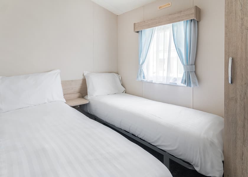 Gold 3 - Marine Holiday Park, Rhyl