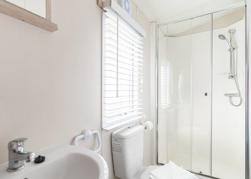 Gold 3 - Marine Holiday Park, Rhyl