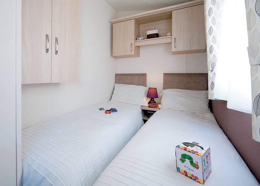 Gold 4 - Marine Holiday Park, Rhyl