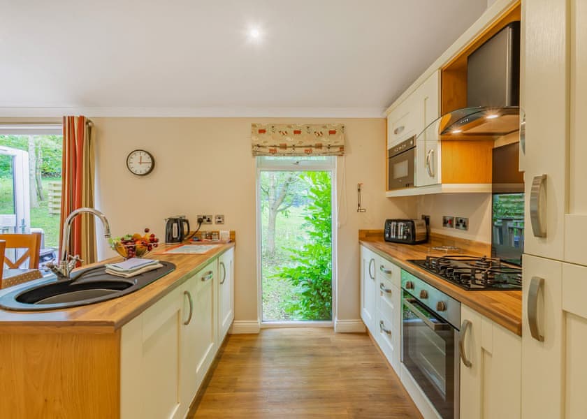 Lamb Lodge - Meadow’s End Lodges, Cartmel