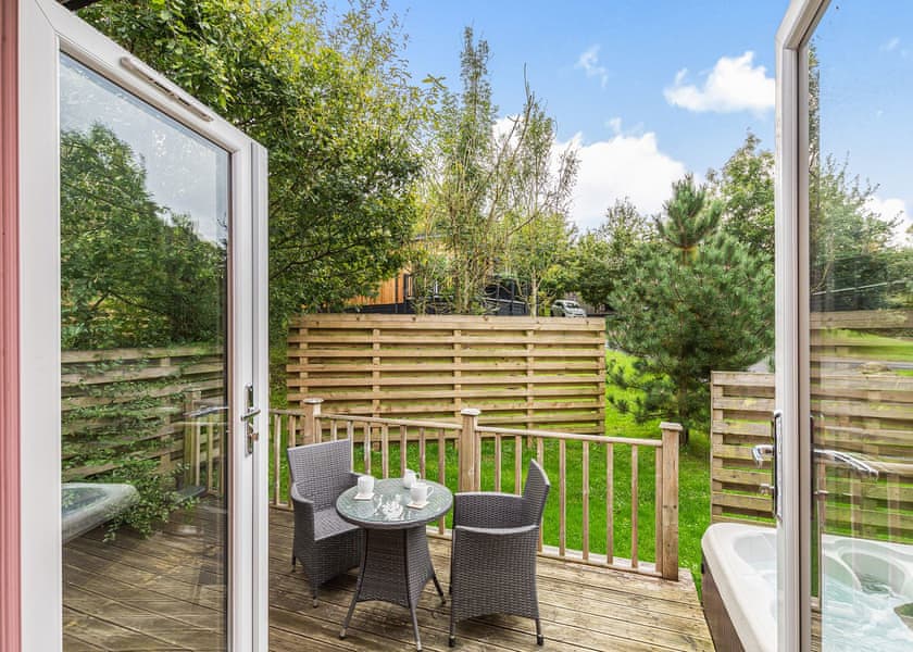 Ewe Lodge - Meadow’s End Lodges, Cartmel