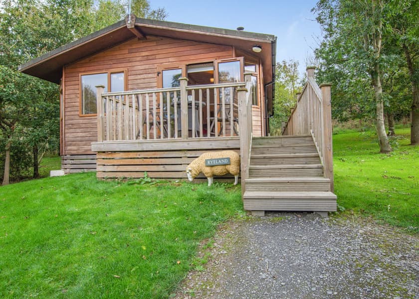 Ryeland Lodge - Meadow’s End Lodges, Cartmel