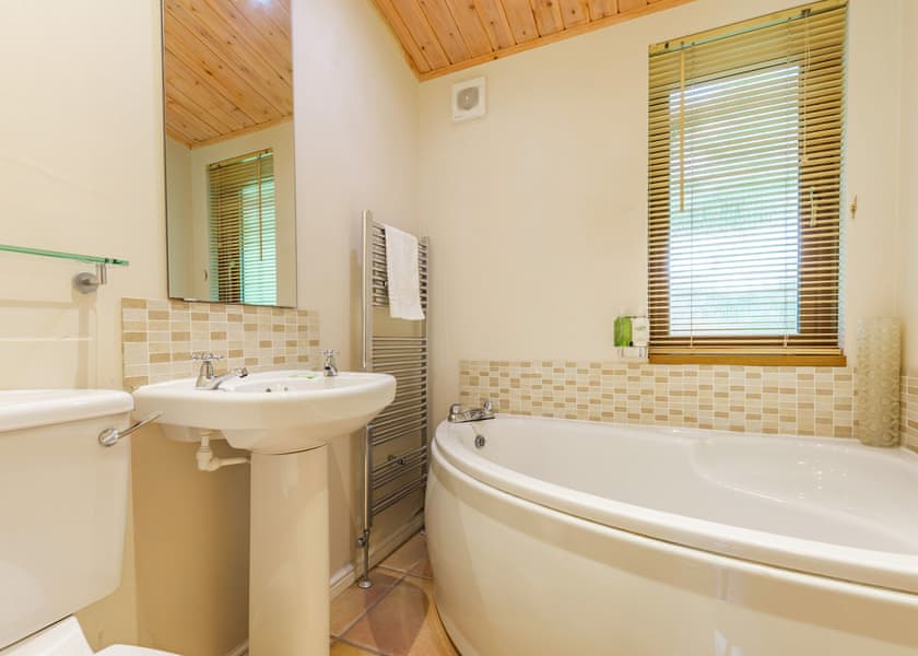 Ryeland Lodge - Meadow’s End Lodges, Cartmel