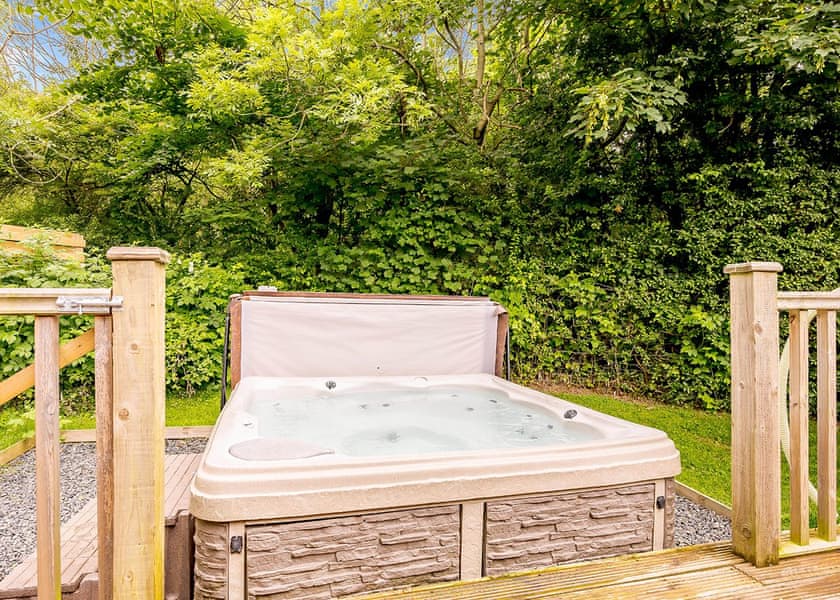 Vendeen Lodge - Meadow’s End Lodges, Cartmel