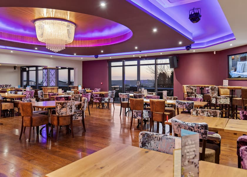 Meadow House Holiday Park, Summerhill, Amroth