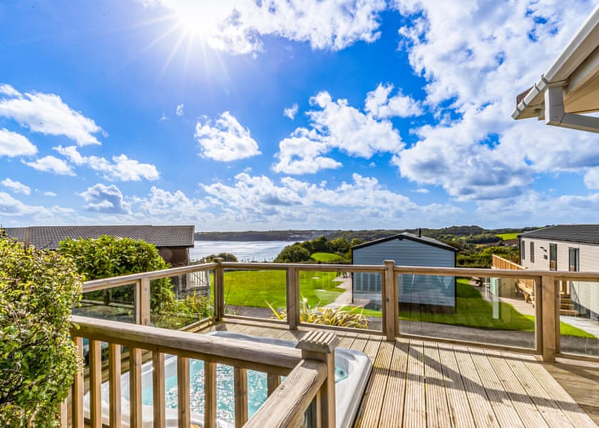 Meadow House Holiday Park, Summerhill, Amroth