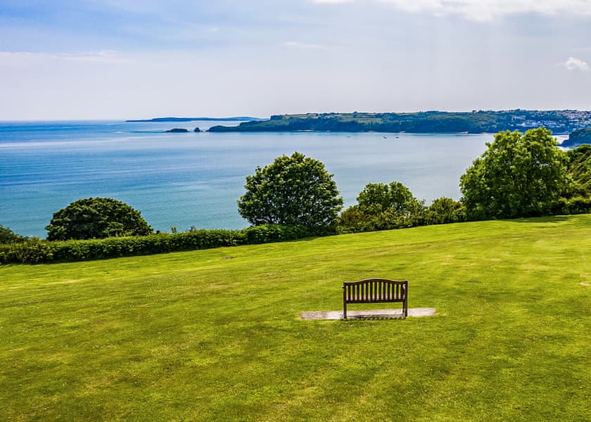 Meadow House Holiday Park, Summerhill, Amroth