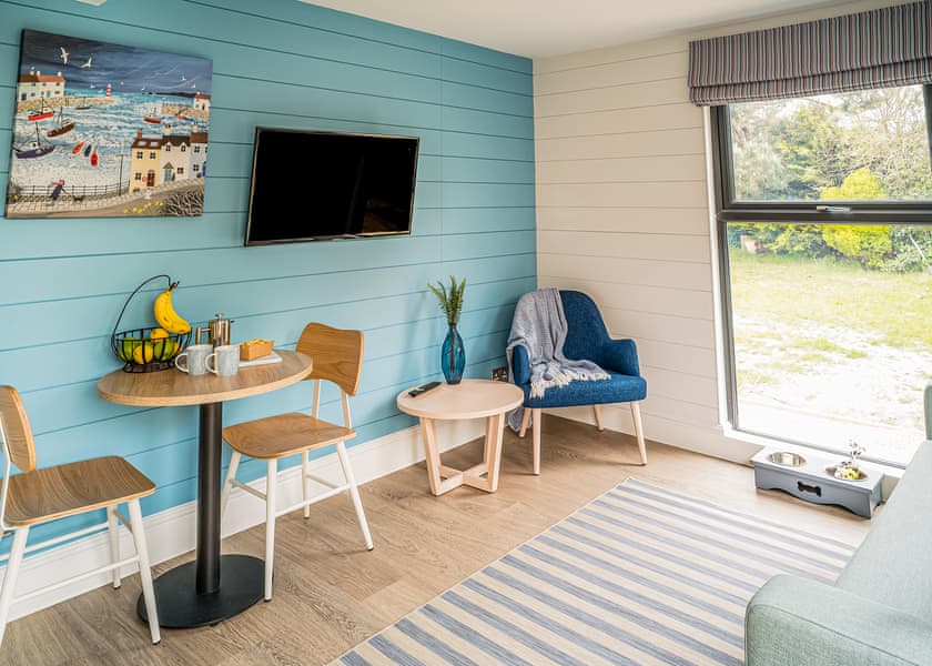 Luxury Chalet - Medmerry Park, Chichester