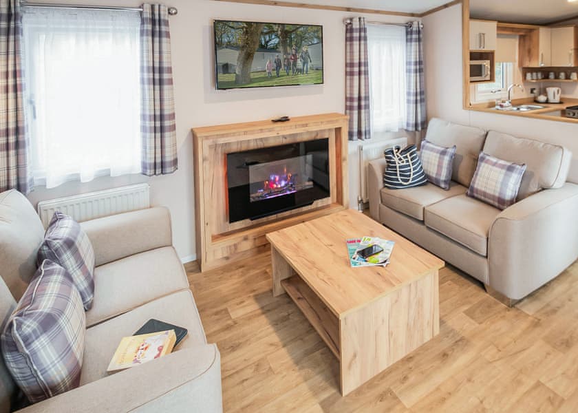 Sublime 2 - Merley Woodland Park, Wimborne, Nr Bournemouth