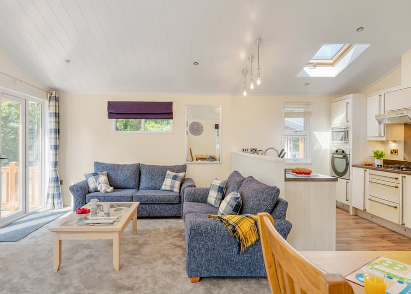 Select+2 - Merley Woodland Park, Wimborne, Nr Bournemouth