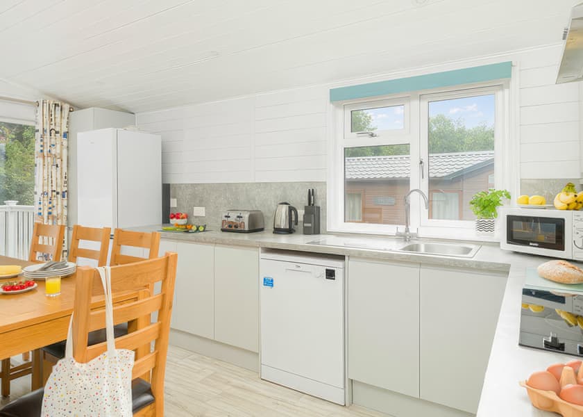 Superior+4 - Merley Woodland Park, Wimborne, Nr Bournemouth