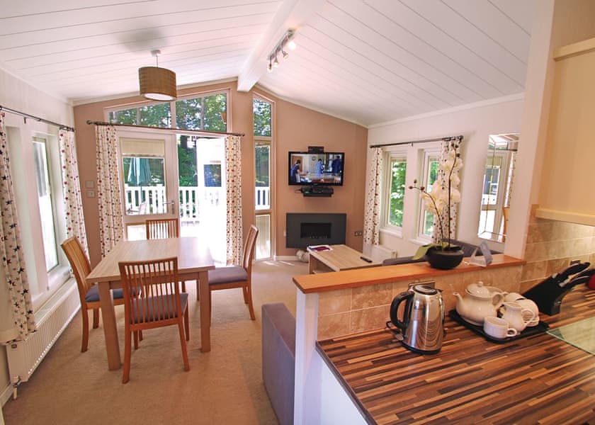 Typical Signature 2 | Merley Woodland Park, Wimborne, Nr Bournemouth