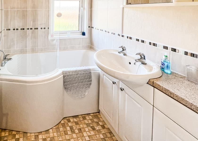 Images for illustration only, lodges styles may vary | Sunny Retreat Lodge - Malton Grange Country Park, Malton