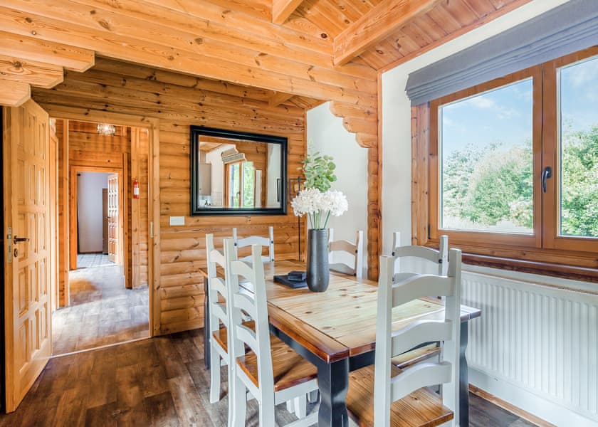 3 Bed Barn Hot Tub Pet Friendly - Messingham Lakes, Messingham