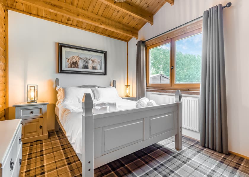 3 Bed Barn Hot Tub - Messingham Lakes, Messingham