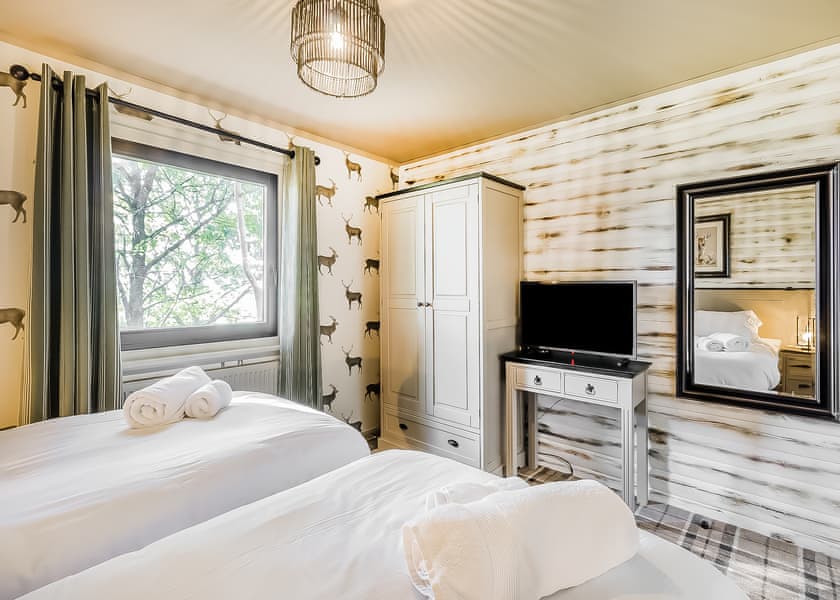 4 Bed Barn Hot Tub Pet Friendly - Messingham Lakes, Messingham