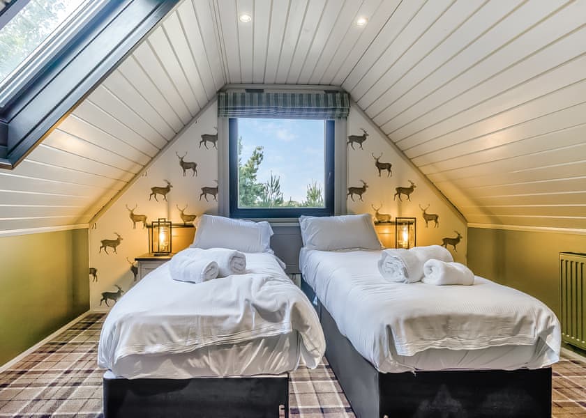 4 Bed Barn Hot Tub Pet Friendly - Messingham Lakes, Messingham