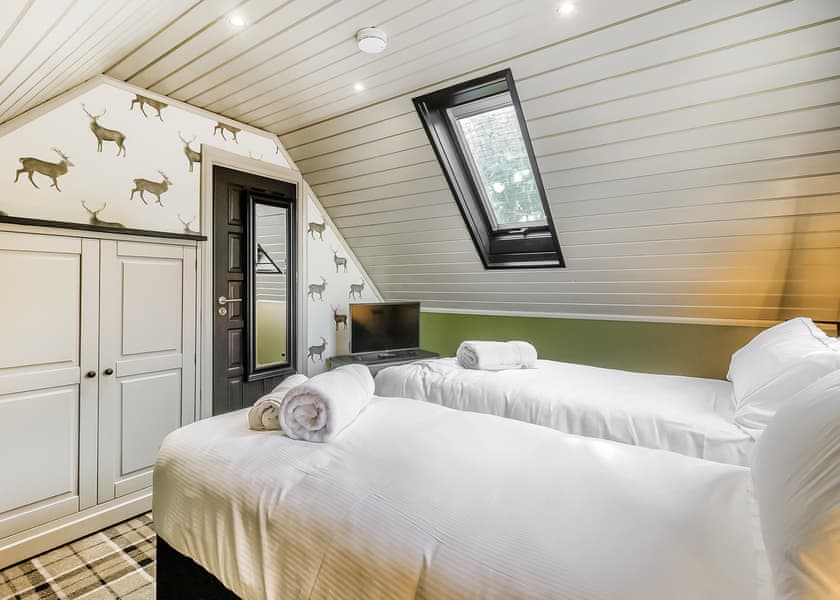 4 Bed Barn Hot Tub Pet Friendly - Messingham Lakes, Messingham