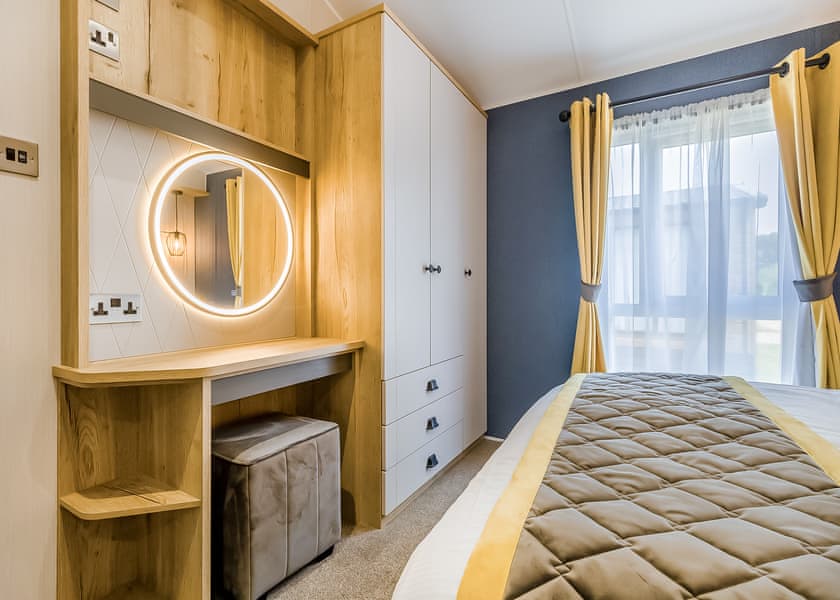 2 Bed Lux Garden Lodge Pet Friendly Hot Tub - Messingham Lakes, Messingham