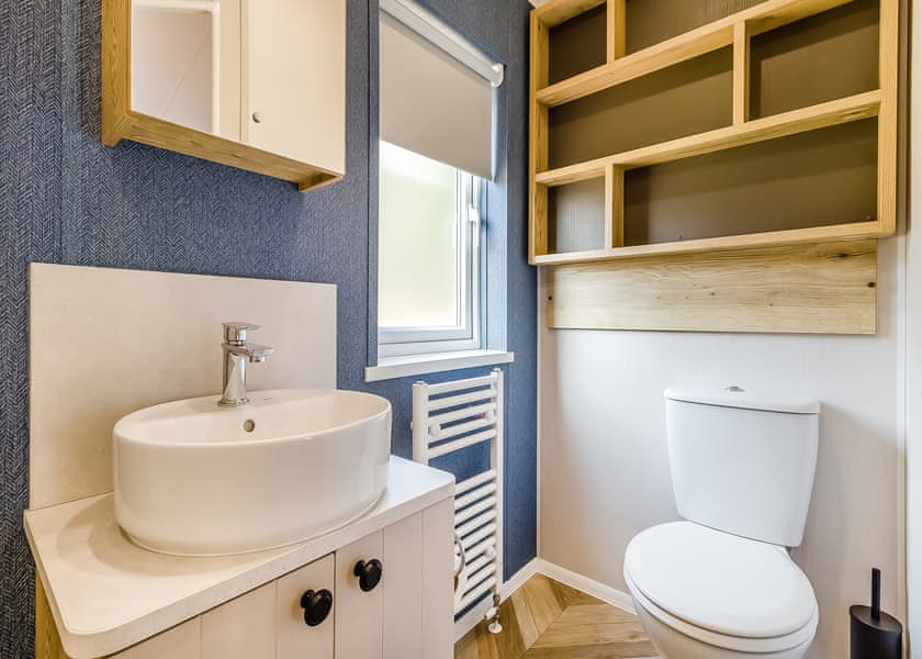 2 Bed Lux Garden Lodge Pet Friendly Hot Tub - Messingham Lakes, Messingham