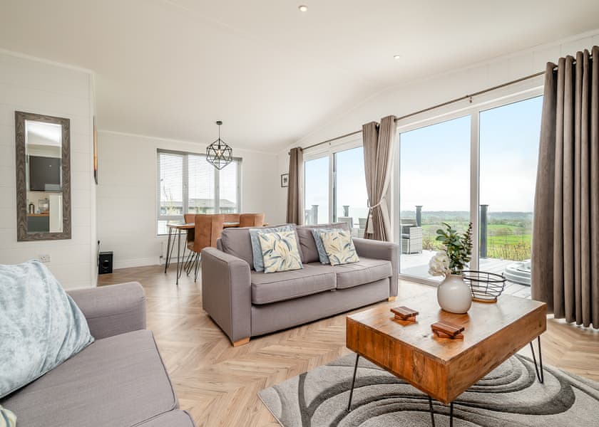 Valley View - Midsomer Lodges, Midsomer House, East Compton