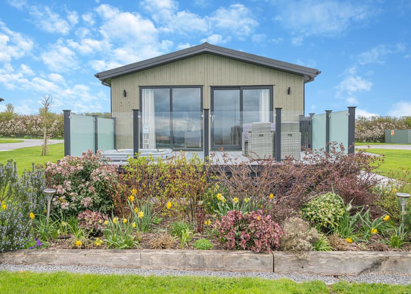 Quantock View - Midsomer Lodges, Midsomer House, East Compton