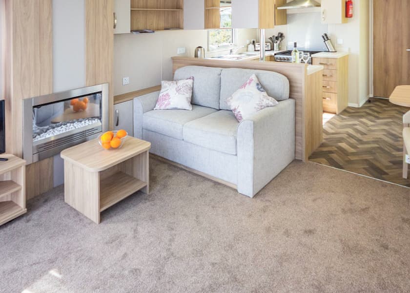 6 Berth Luxury Caravan Marina View Hot Tub (Pet) - Mill Rythe Coastal Village, Hayling Island