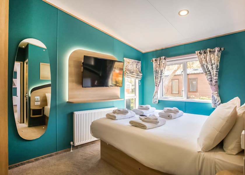 Burst of Blue 7 Berth (Pet) - Mill Rythe Coastal Village, Hayling Island