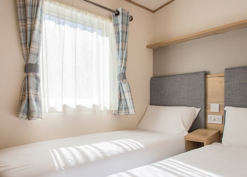 Exclusive 8 Berth Caravan - Mill Rythe Coastal Village, Hayling Island