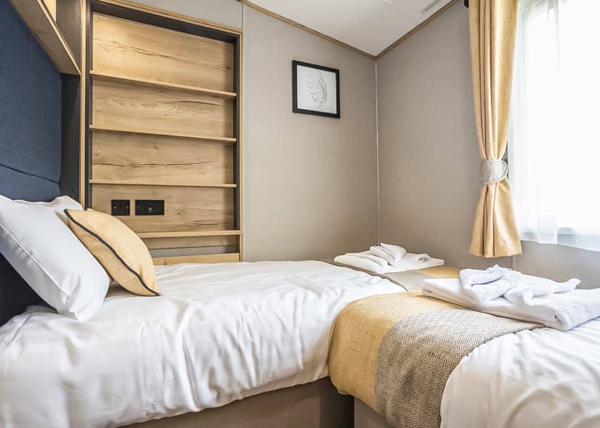 Westwood 6 Berth Accessibility (Pet) - Mill Rythe Holiday Park, Hayling Island