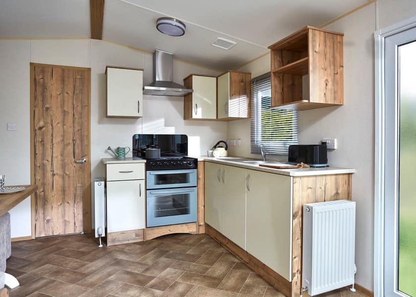 8 Berth Comfort Caravan (Pet) - Moffat Manor Holiday Resort, Beattock, Moffa