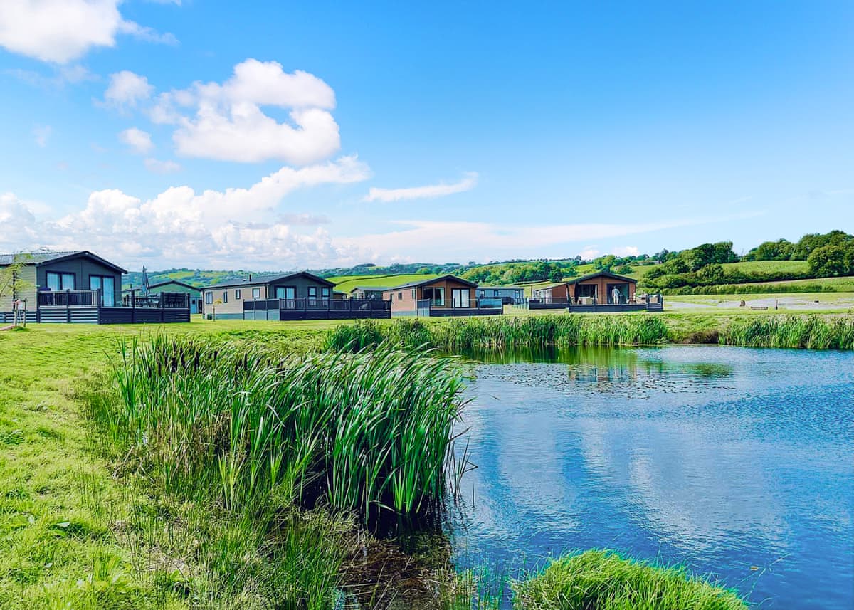Meadow Springs Country & Leisure Park