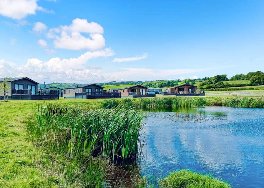 Meadow Springs Country & Leisure Park, Caersws