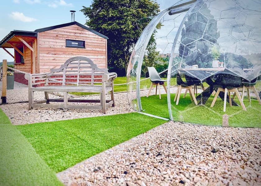 Meadow Springs Country & Leisure Park, Caersws