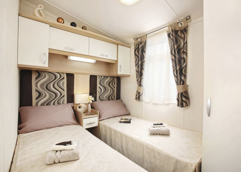 Holywell - Monkey Tree Holiday Park, Newquay