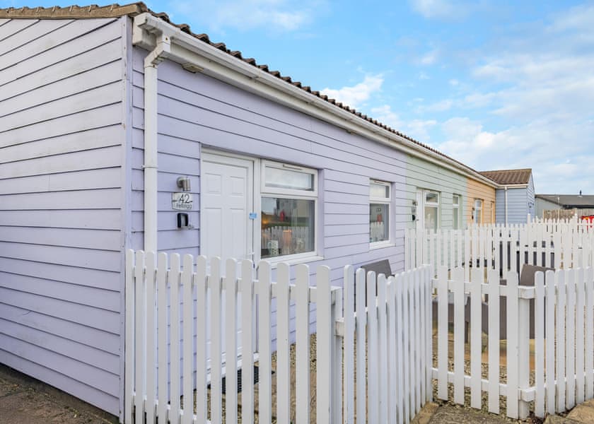 2 Bed Bungalow - Mundesley Holiday Village, Mundesley