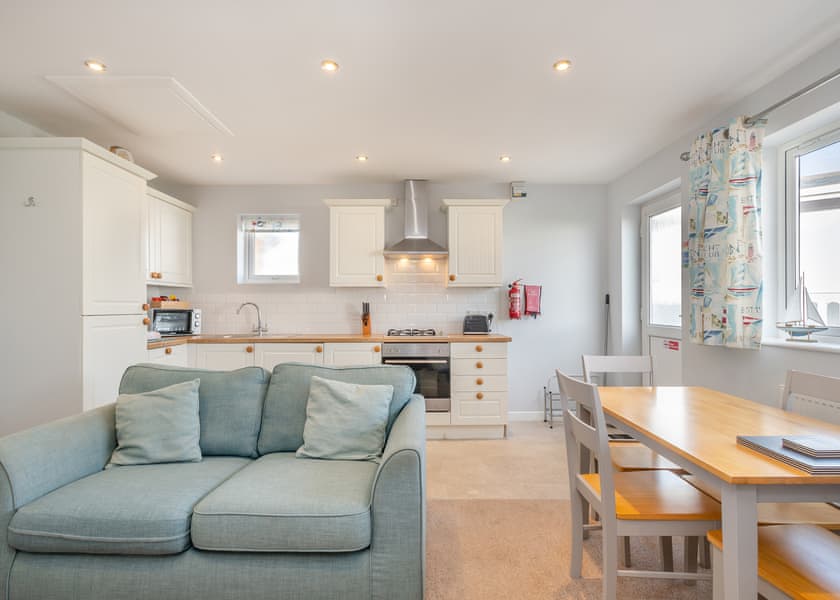 2 Bed Bungalow - Mundesley Holiday Village, Mundesley