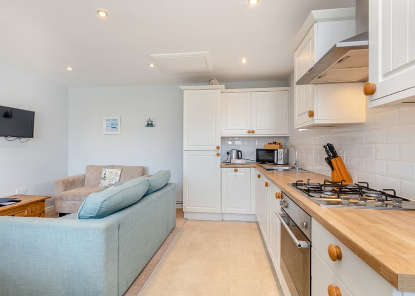 2 Bed Bungalow - Mundesley Holiday Village, Mundesley