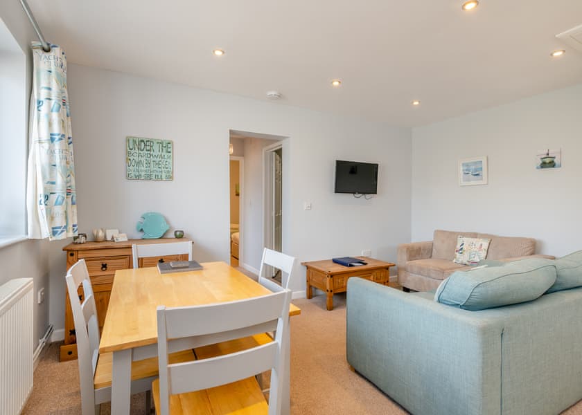 2 Bed Bungalow - Mundesley Holiday Village, Mundesley