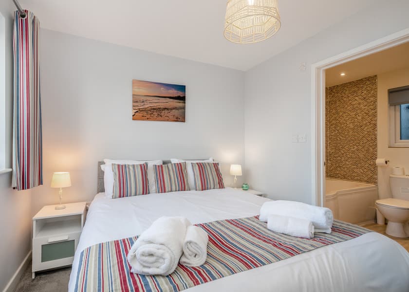 2 Bed Bungalow - Mundesley Holiday Village, Mundesley