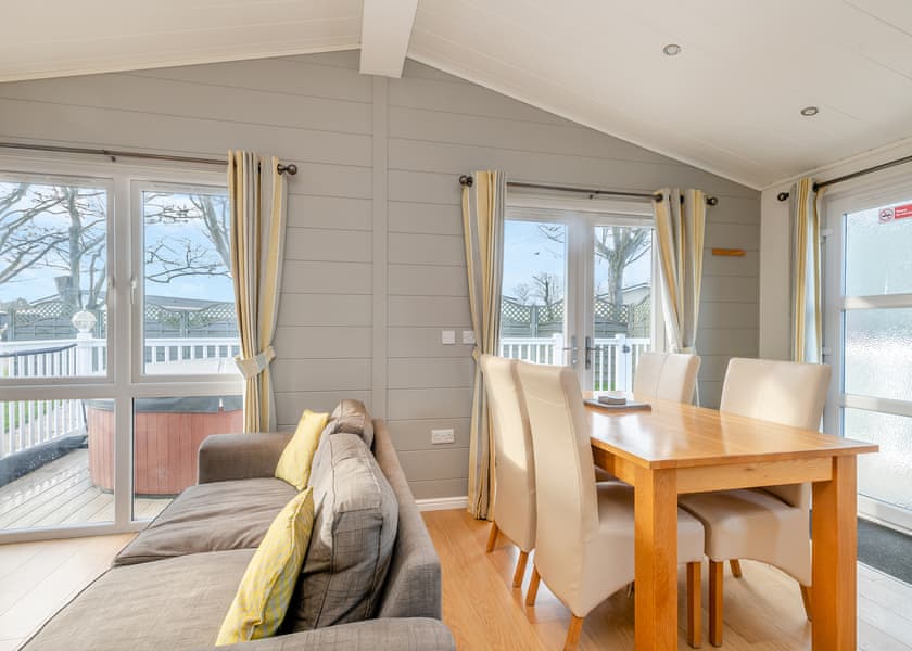 Hollows Lodge, Hollows Lodge (Pet) - Mundesley Holiday Village, Mundesley