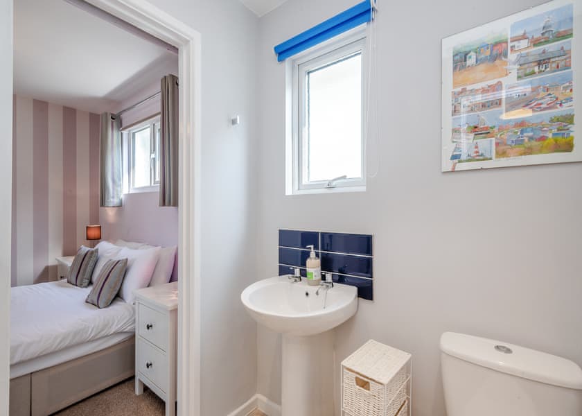 Compact 3 Bed Bungalow - Mundesley Holiday Village, Mundesley