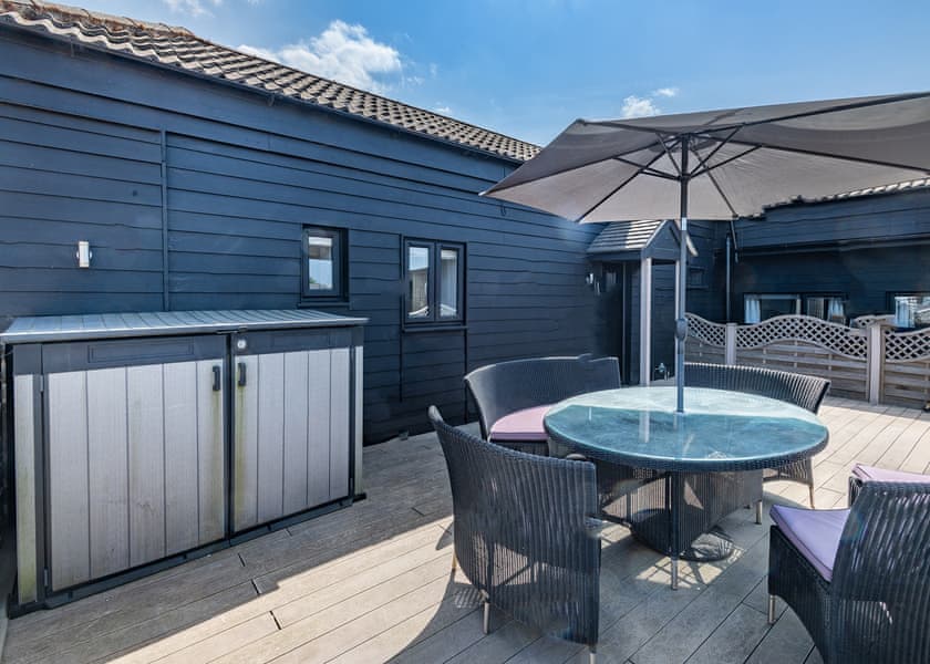 Ebony Barn (Pet) - Mundesley Holiday Village, Mundesley