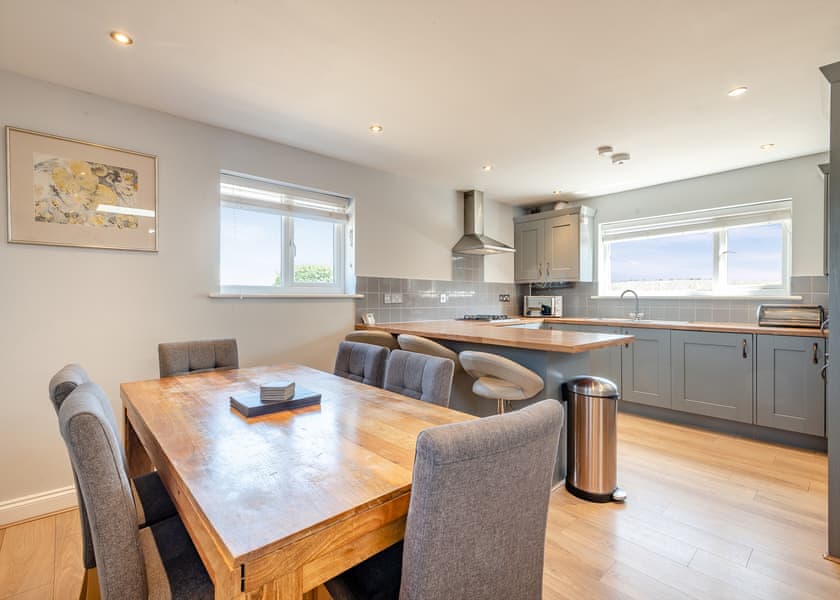 Ebony Barn (Pet) - Mundesley Holiday Village, Mundesley