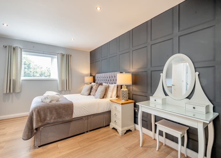 Ebony Barn (Pet) - Mundesley Holiday Village, Mundesley