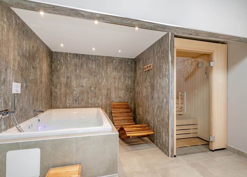 Hideaway Barn (Pet) - Mundesley Holiday Village, Mundesley