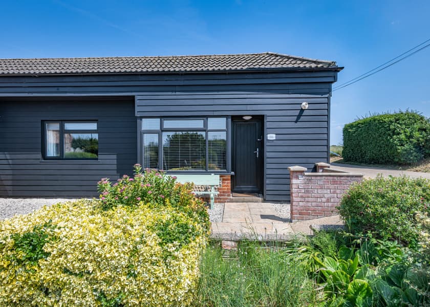 Oyster Cottage (Pet) - Mundesley Holiday Village, Mundesley