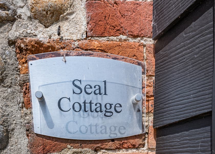 Seal Cottage (Pet) - Mundesley Holiday Village, Mundesley