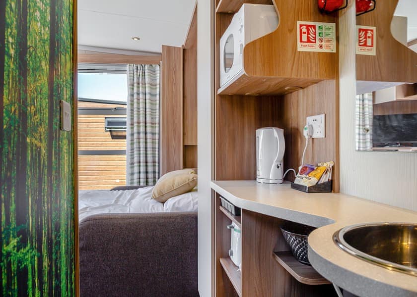 Kingfisher Studio Pod - Notter Bridge Holiday Park, Notter Bridge, Saltash
