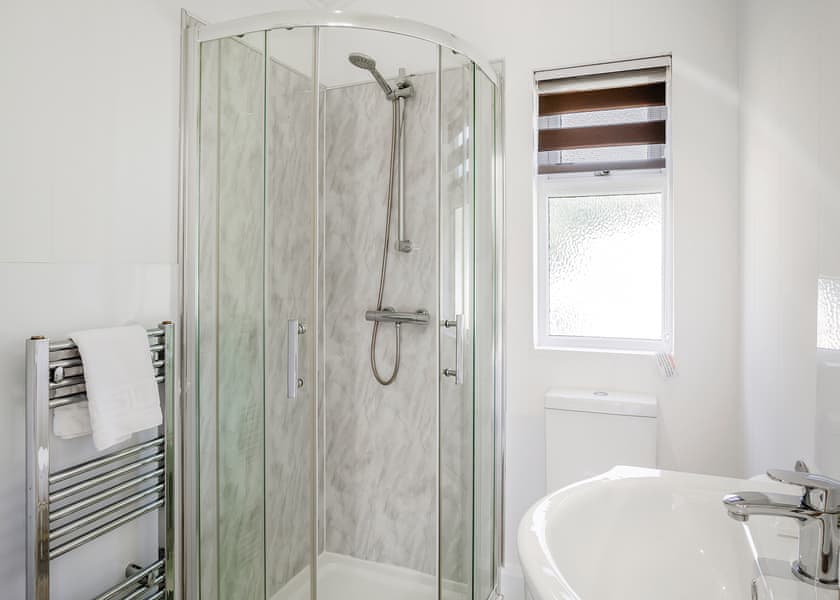 Ensuite Glamping Studio Lodge – Anglers Roost - Notter Bridge Holiday Park, Notter Bridge, Saltash